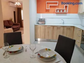 Charming apartment-wifi-sleeps 5 - Image 3