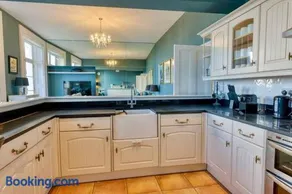 The Art Deco Retreat-Ramsgate-Ground floor-Sea Views - Image 4