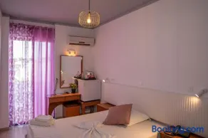 Sea Breeze Hotel - Image 3