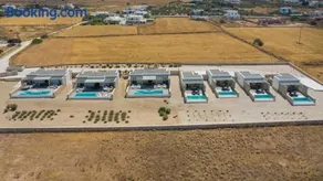 T7 LUXURY VILLAS PAROS - Image 2
