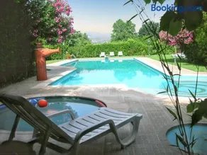 Charming Villa in Pedraça with Shared Pool - Image 1