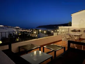 Attic in Cadaques , With Parking - Image 3