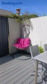 T2 proche centre et plage perros guirec - Image 2