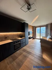 Chalet Del Borgo 24 Apartment - Image 2