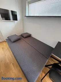 Studio 20 - Image 3