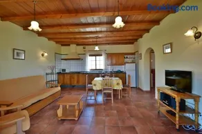 Casas Rurales Tola - Image 2