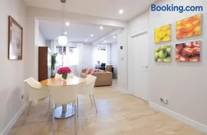 Apartamento Tiboli con parking gratuito - Image 1