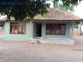 2 Bedroom Inhassoro Beachfont House - Image 2