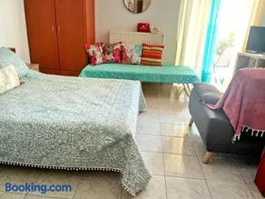 Kyma studio Modern Stay - Image 3
