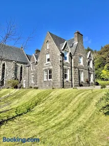 Victorian Chapel House - Image 2