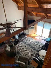 New River mountain cabin with reduced cleaning fee - Image 2