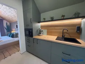 BARRIQUE Farmhouse - Image 4