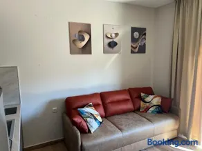 Stemax Apartments - Image 2