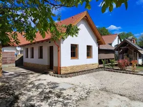 Strázsa Porta - Image 1
