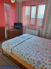 Apartment Raya - Image 4