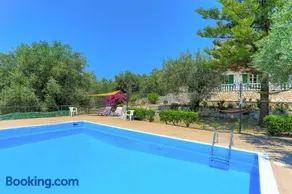 Frangis DekaTria - Image 3