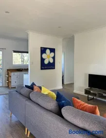 Happy Mountain House - Image 2