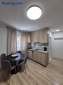 Lendas Apartments & Rooms - Image 2