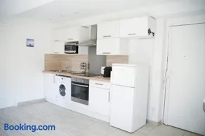 Sunny apartment in heart of Nice Old Town - Image 4