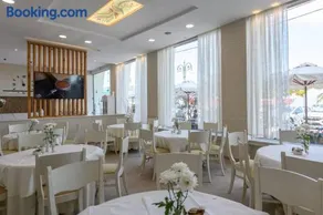 Hotel Timoleon - Image 2