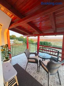 Chill Garden House - Image 3