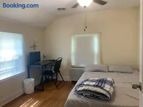 Luke's Hostel - Image 2