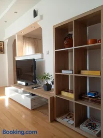 Matisse Apartment Airport - Image 3
