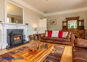 The Lynhurst, superb holiday home by the Exmoor coast in Lynton - Image 4
