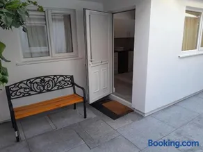 ND'S APARTMENT - Image 4