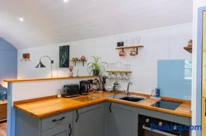 Kingfisher - Dog Friendly Luxury Glamping in North Devon - Image 4
