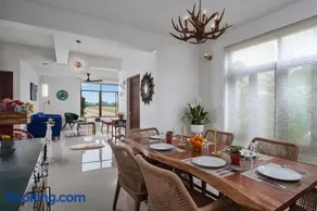 Ultra Luxe 3BR Pool Villa - Near Calangute with Scenic Field Views & Modern Interiors - Image 5