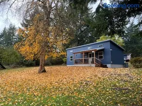 Cozy Cottage- just outside of the city! - Image 1