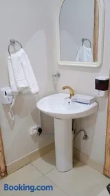 البرنس الذهبي للشقق المخدومة حي السلام- اقتصادي - Image 2