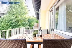 2 Schlafzimmer Wohnung mit Balkon und privatem Stellplatz unmittelbar an der Mosel für bis zu 8 Gäste - Image 2