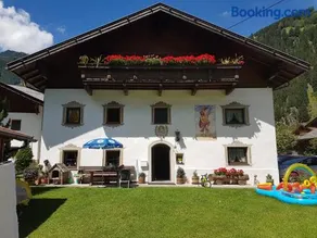 Appartamento adatto alle famiglie con terrazza e giardino | Vista sulla montagna - Image 2