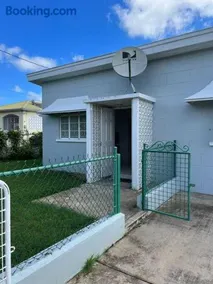 Apt 1 Lynsted - Newly renovated 2 bed 1 bath - Image 1