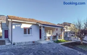 La Corte di Marga - Villa Marga con piscina condivisa e giardino privato nelle colline del Prosecco Patrimonio UNESCO - Image 5