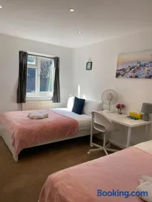 Fabulous Private Bedrooms near Euston Station, Central London - Image 4