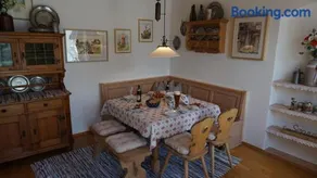 Casa di Traditionale im Herzen von Bad Aibling nur 3 Minuten vom Bahnhof ideal für Ihren Besuch am Rosenheimer Herbstfest oder dem Oktoberfest in München auch für große Gruppen geeignet 138 qm - Image 1