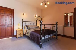 Super Spacious Country house pet/party friendly. - Image 2