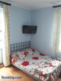 Uniejów Pensjonat Pod Miłorzębem - Image 1