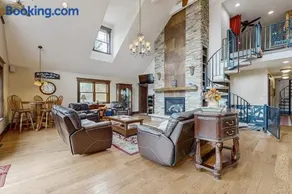 Grand Tomahawk Lodge - Image 4