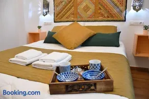 Puerta Real Apartamentos - Image 3