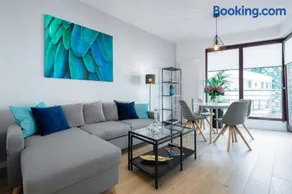 Kopernika8 Miro Apartment with Balcony and AC - Image 3