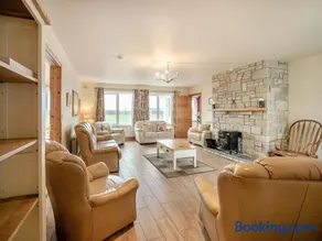 5 Bed in Keel oc-ii14329 - Image 2