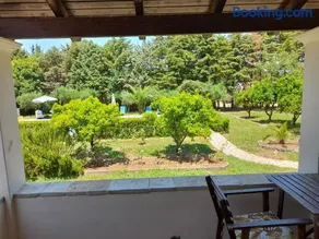 Lemontree Apartments - Image 3