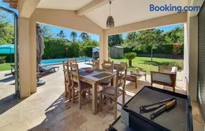 3 Bedroom Cozy Home In Callian - Image 2