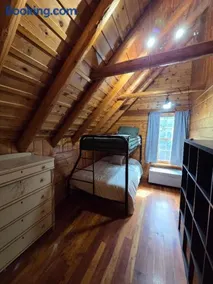 Highlands Hideaway - Secluded 4BR Forest Gem - Image 2