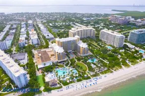 Stunning Studio Apartment Sited The Ritz Carlton - Image 3