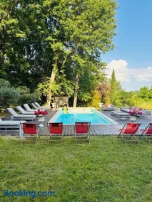 Chateau Saint Joseph un havre de paix familial en pleine nature - Image 2